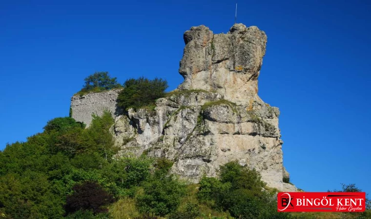 Bingöl Genç Kalesi, tarihi kale ve panoramik manzaralar