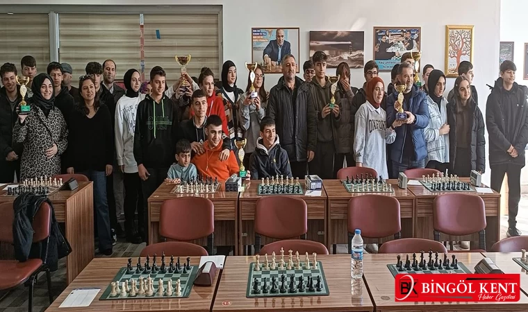 Bingöl'de 'Satranç Turnuvası' Tamamlandı!