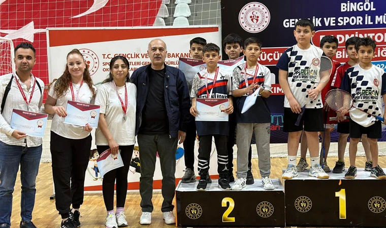 Bingöl'de 'Badminton Grup Birinciliği Yarışmaları' Tamamlandı