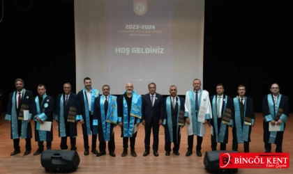 Rektör Çapak, Bitlis Eren Üniversitesi’nde ders verdi