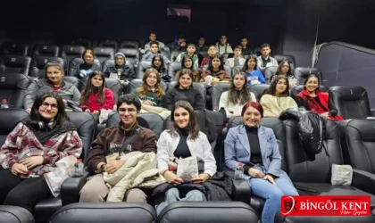 Bingöl emniyetinden öğrencilere sinema etkinliği